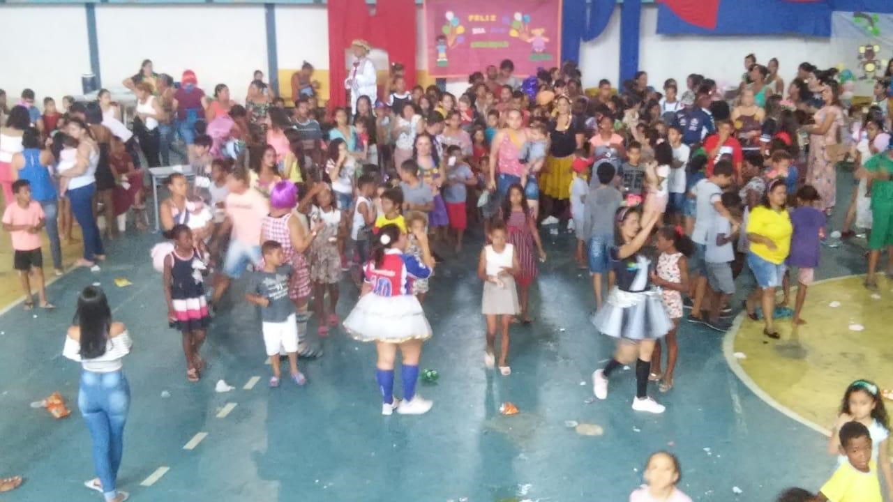 Camacã: Dia das Crianças  foi festejado com muita diversão  pelos PFSs Luiz Pereira de Castro I e Manoel Rodrigues 

